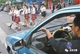 龙泉车祸最新爆料视频,事故现场惊心动魄瞬间